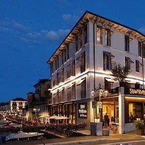 Bell'arrivo 3*, Peschiera del Garda Italia