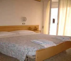 Hotel Nanni Garnì Rimini 2*,  Italia